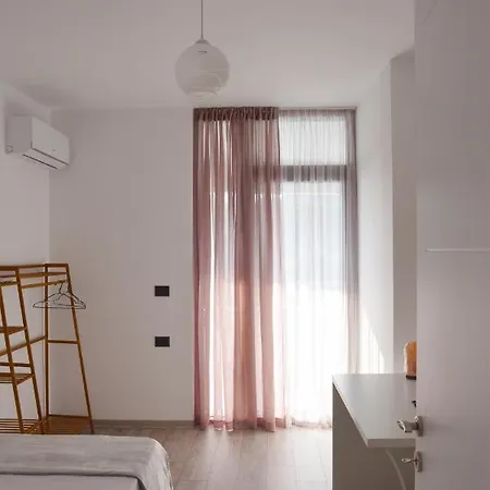 By The Sea 3 - Luxurious Apartament *